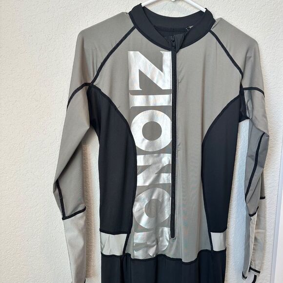Zionor Black Grey One Piece All Sport Rash Guard - Size XXL - EUC - Picture 6 of 6